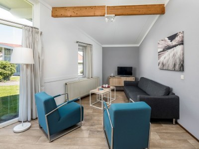 Holiday park Chalet by Dutch Coast with Private Garden - Features photo 7