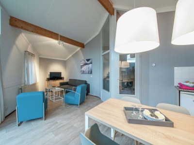 Holiday park Chalet by Dutch Coast with Private Garden - Features photo 13