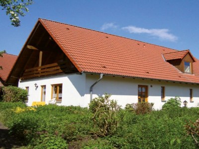 Holiday park Holiday Home in Germany with Garden Terrace - Outdoor photo 3