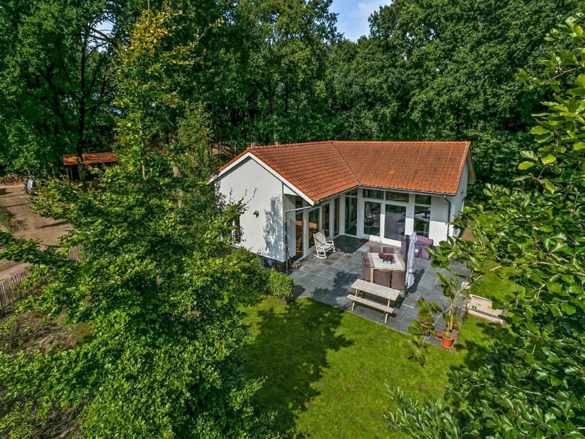 Holiday park Geräumige Familienvilla Uden - Outdoor photo 2