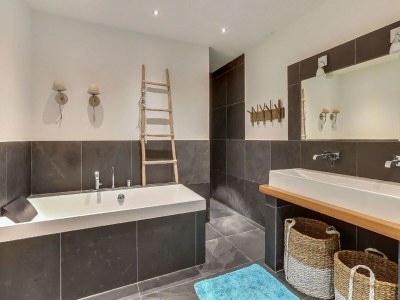 Holiday park Geräumige Familienvilla Uden - Features photo 25