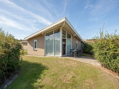 Holiday park Bungalow by North Sea Beach with Private Garden in Domburg - Holiday park