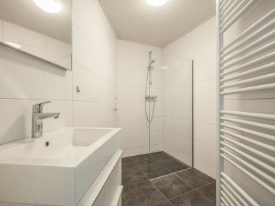 Holiday park Bungalow nahe niederländischen Stränden - Features photo 10