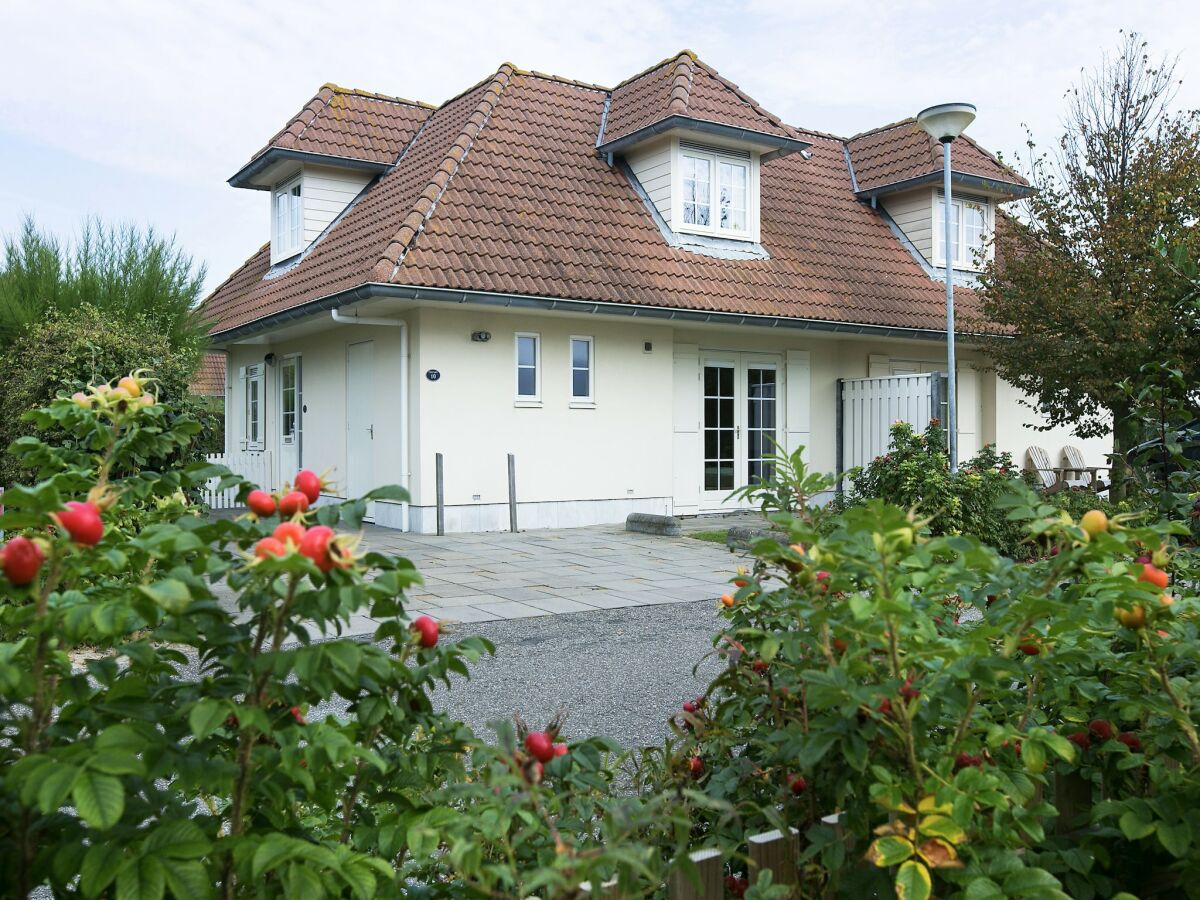 Holiday park Villa in Domburg near North Sea Beach