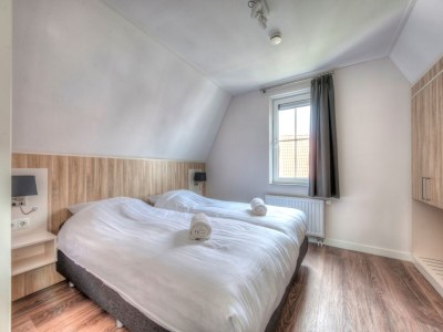 Holiday park Villa in Dishoek nahe Noordzee-Strand - Features photo 9