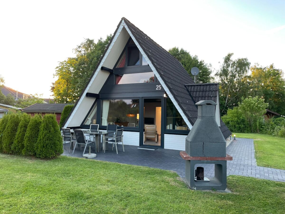 Holiday house Ferienhaus mit Sauna in Burhave. - Outdoor photo 2