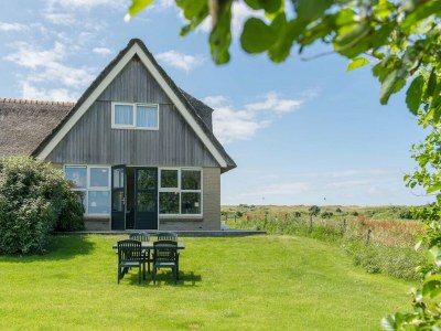 Holiday park Hollum Villa mit Gemeinschaftspool - Outdoor photo 2