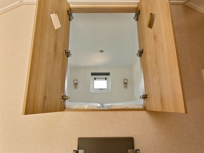 Holiday park Premium Lodge Near Recreation Lake - Features photo 13