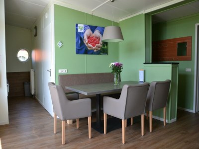 Holiday park Bungalow in South Holland with Unique Design - Features photo 5