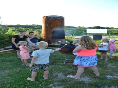 Holiday park Bungalow in South Holland with Unique Design - Outdoor photo 26