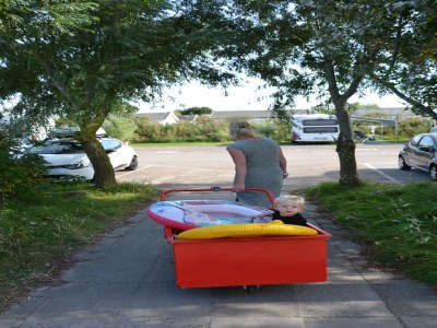 Holiday park Bungalow in South Holland with Unique Design - Outdoor photo 28