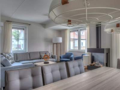 Holiday park Villa near Noordzee with Luxury Interiors - Features photo 3