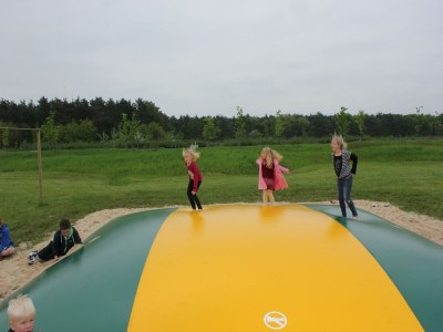 Holiday park Entspannender Rückzugsort im Wald - Outdoor photo 38