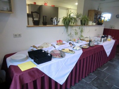 Holiday park Entspannender Rückzugsort im Wald - Outdoor photo 39