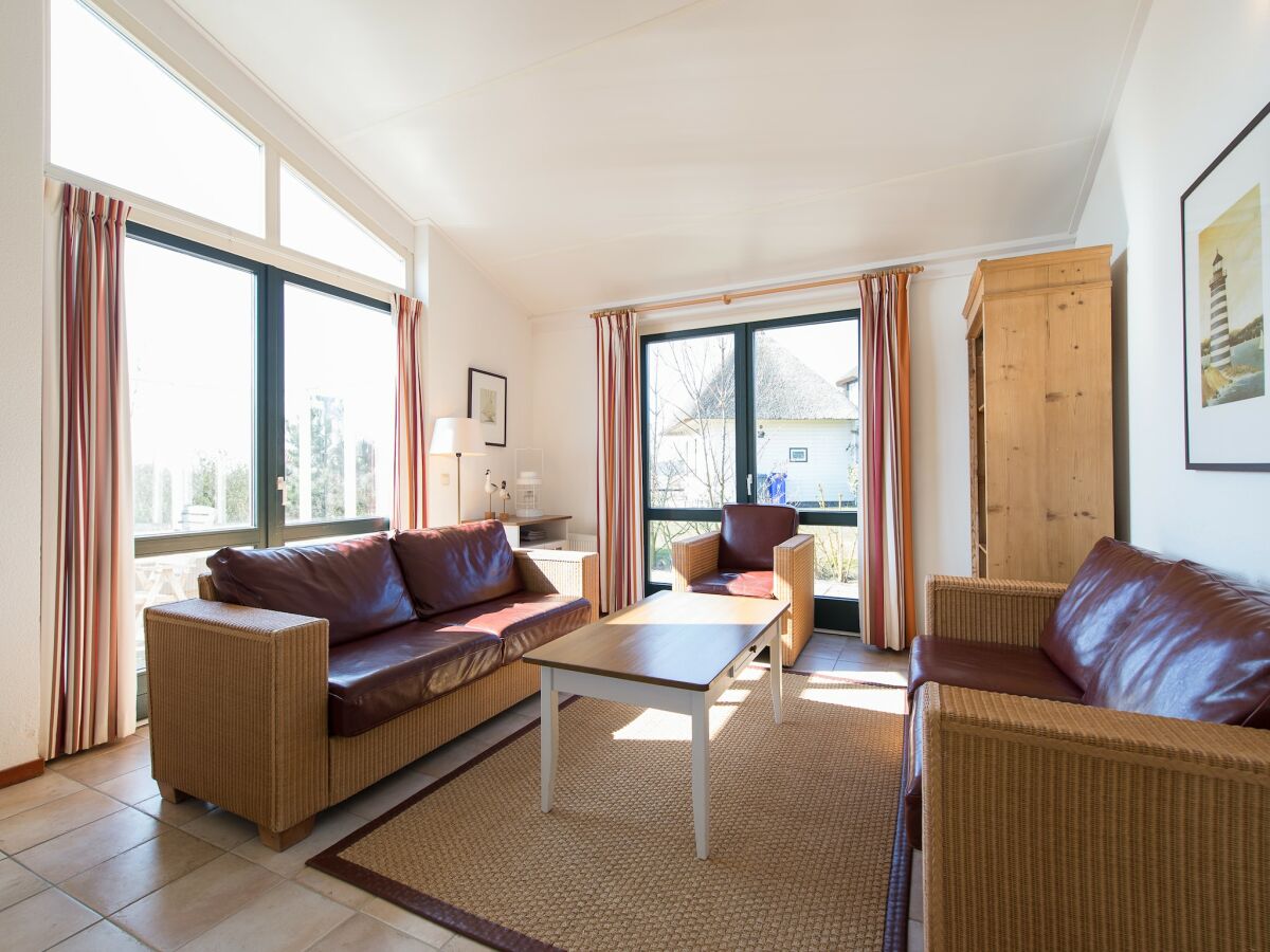 Holiday park Spacious Renovated single-storey bungalow - Features photo 2