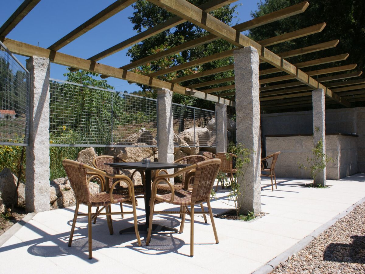 Holiday park Idyllic Country Cottage with Forest - Outdoor photo 5