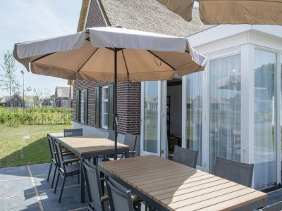 Holiday park Villa in Someren near Golf Course - Outdoor photo 2