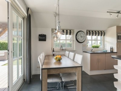 Holiday park Giethoorn Villa with Modern Touch - Features photo 6