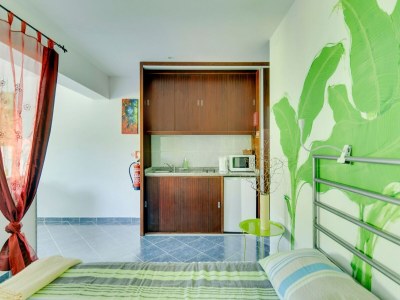 Holiday park Gehobene Villa mit Swimmingpool und Terrasse - Features photo 14