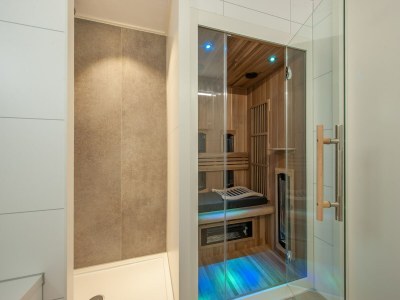 Holiday park Lodge in Bospark with Sauna & Garden - Outdoor photo 29