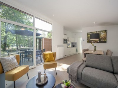 Holiday park Lodge in Bospark 't Wolfsven with Garden - Features photo 2