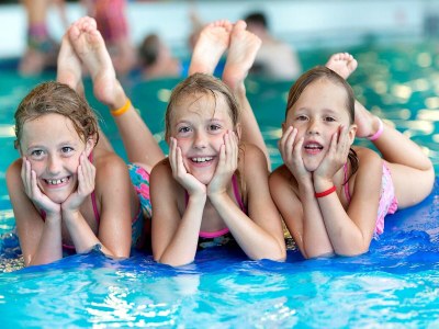 Holiday park Lodge in Bospark 't Wolfsven with Garden - Environment photo 15