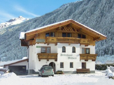 Apartment Apartment in Milders near Stubai Glacier - Outdoor photo 4