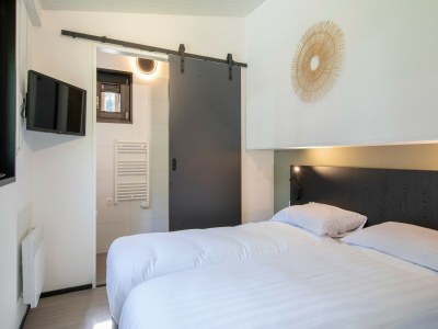 Holiday park Air-Conditioned Chalet near Eindhoven - Features photo 8