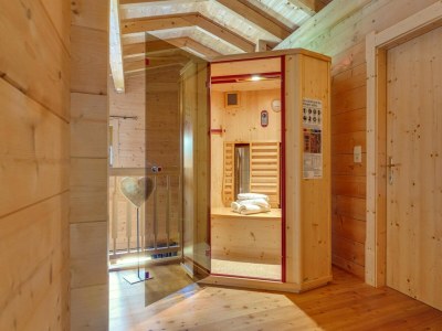 Holiday park Chalet in Fügen near Spieljochbahn Lift - Features photo 24