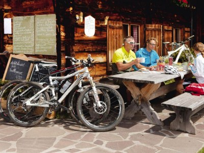 Holiday park Chalet in Fügen near Spieljochbahn Lift - Outdoor photo 33