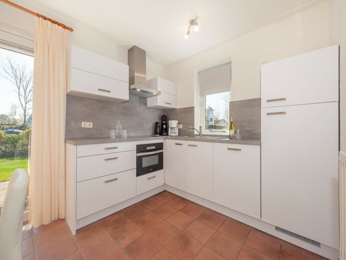 Holiday park Villa in den Niederlanden am Strand - Features photo 2