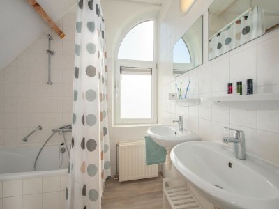 Holiday park Villa in den Niederlanden am Strand - Features photo 6