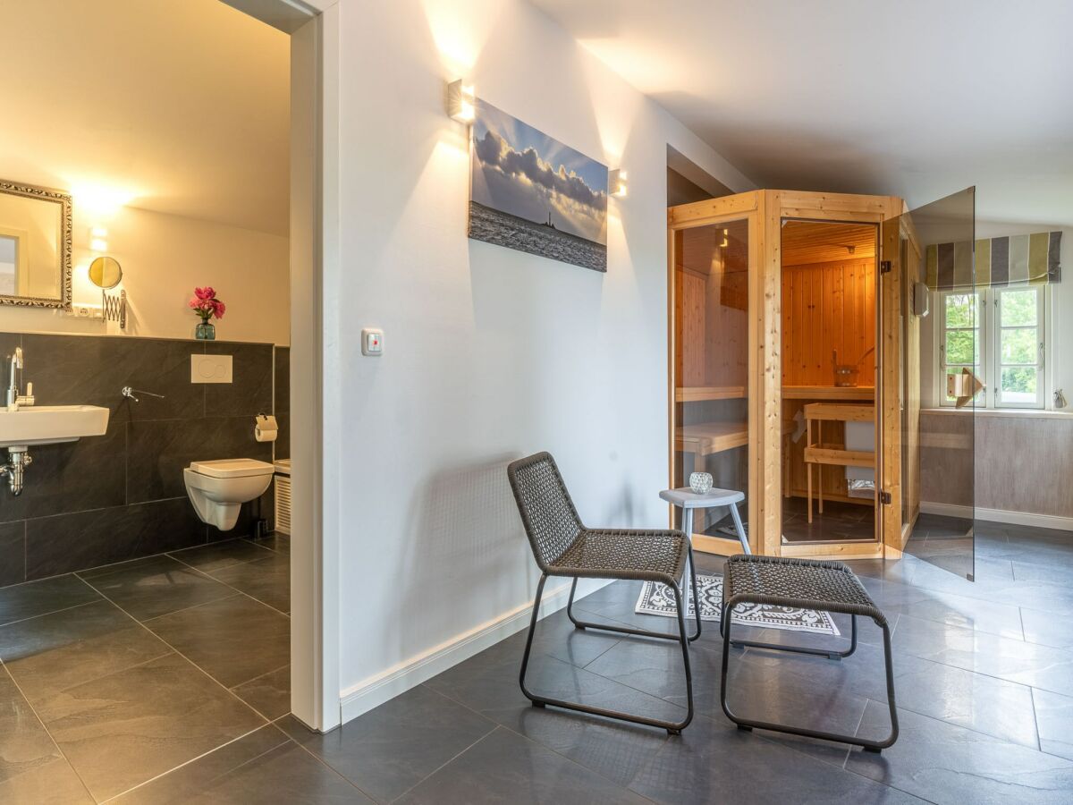 Cottage Reetgedecktes Ferienhaus in Westerhever mit Sauna - Outdoor photo 4