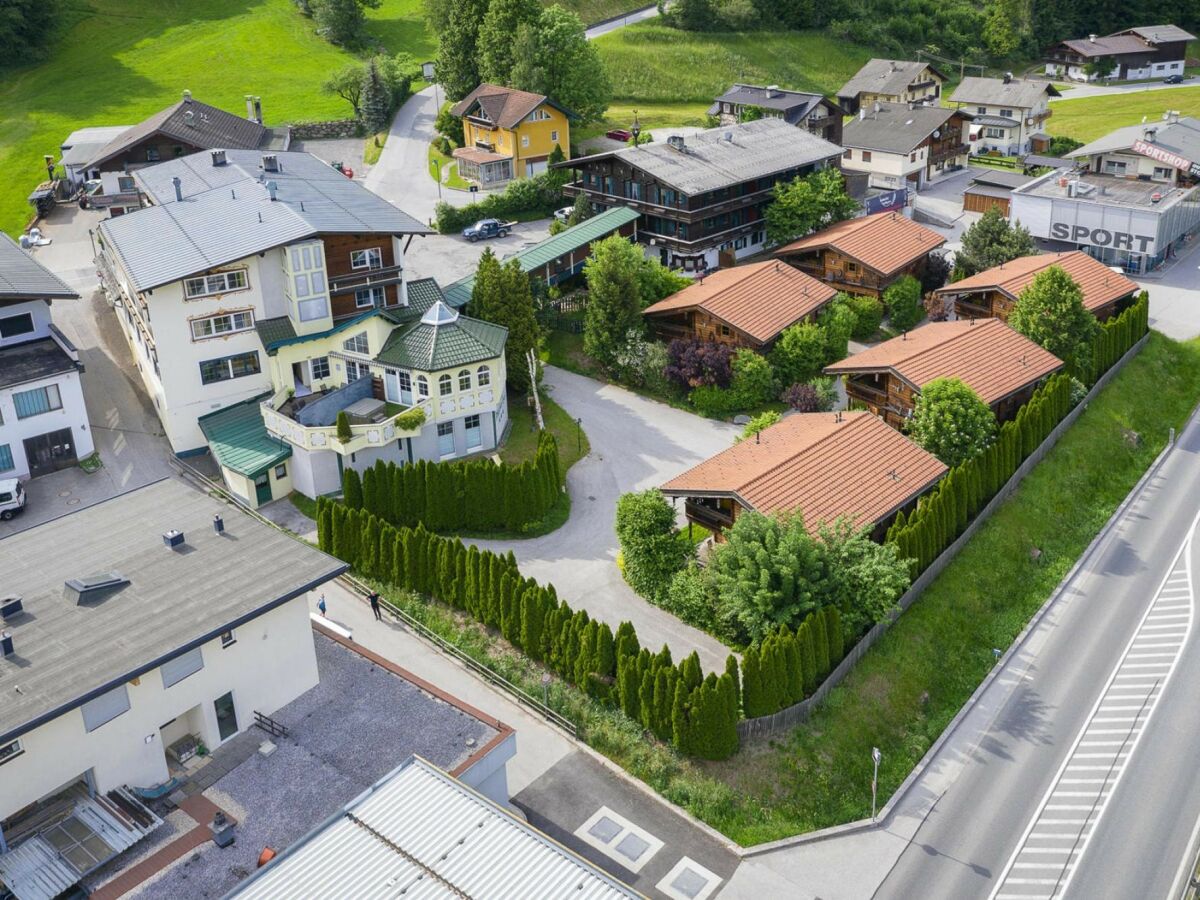 Holiday park Chalet in Fügen nahe Spieljochbahn - Outdoor photo 3