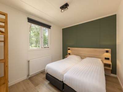 Holiday park Bungalow in Park De Peel - Car-Free Retreat - Features photo 9