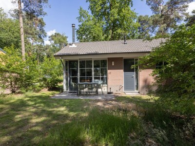 Holiday park Bungalow in De Peel am ruhigen Wald - Outdoor photo 3