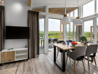 Holiday park Zeeland Escape w/ Garden - Features photo 9