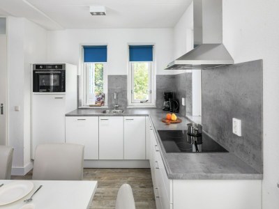 Holiday park Villa in Hellevoetsluis nahe Nordseestrand - Features photo 13