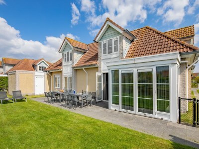 Holiday park Modern Villa with fenced garden. - Outdoor photo 3