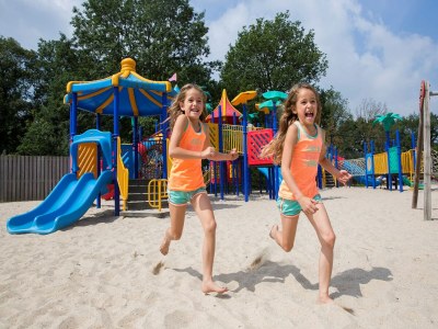 Holiday park Chalet in Arcen with Private Terrace - Outdoor photo 27