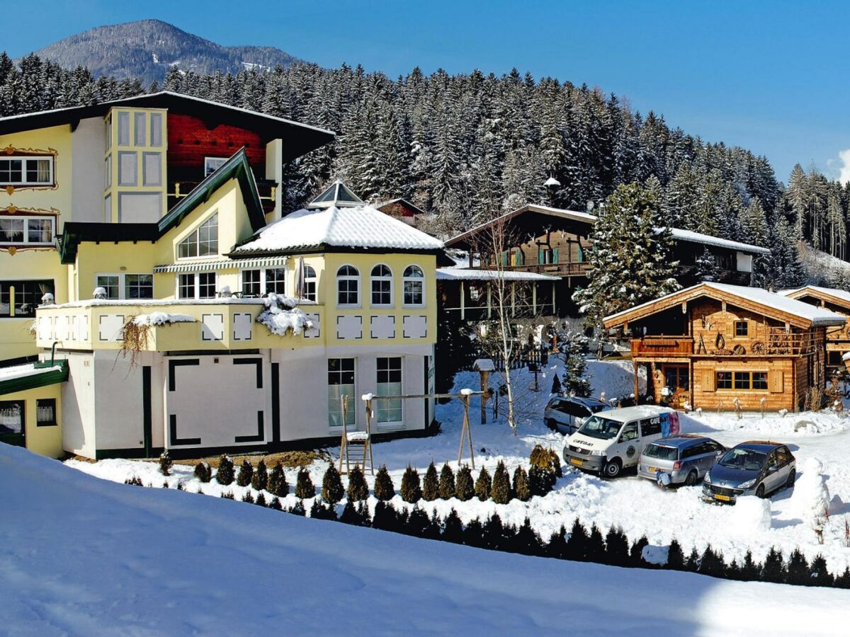 Holiday park Apartment in Zillertal near Spieljochbahn - Outdoor photo 2