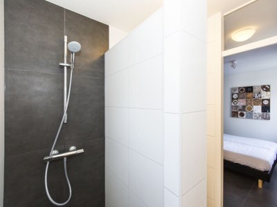 Holiday park High-End Villa Nestled in Greenery - Features photo 6