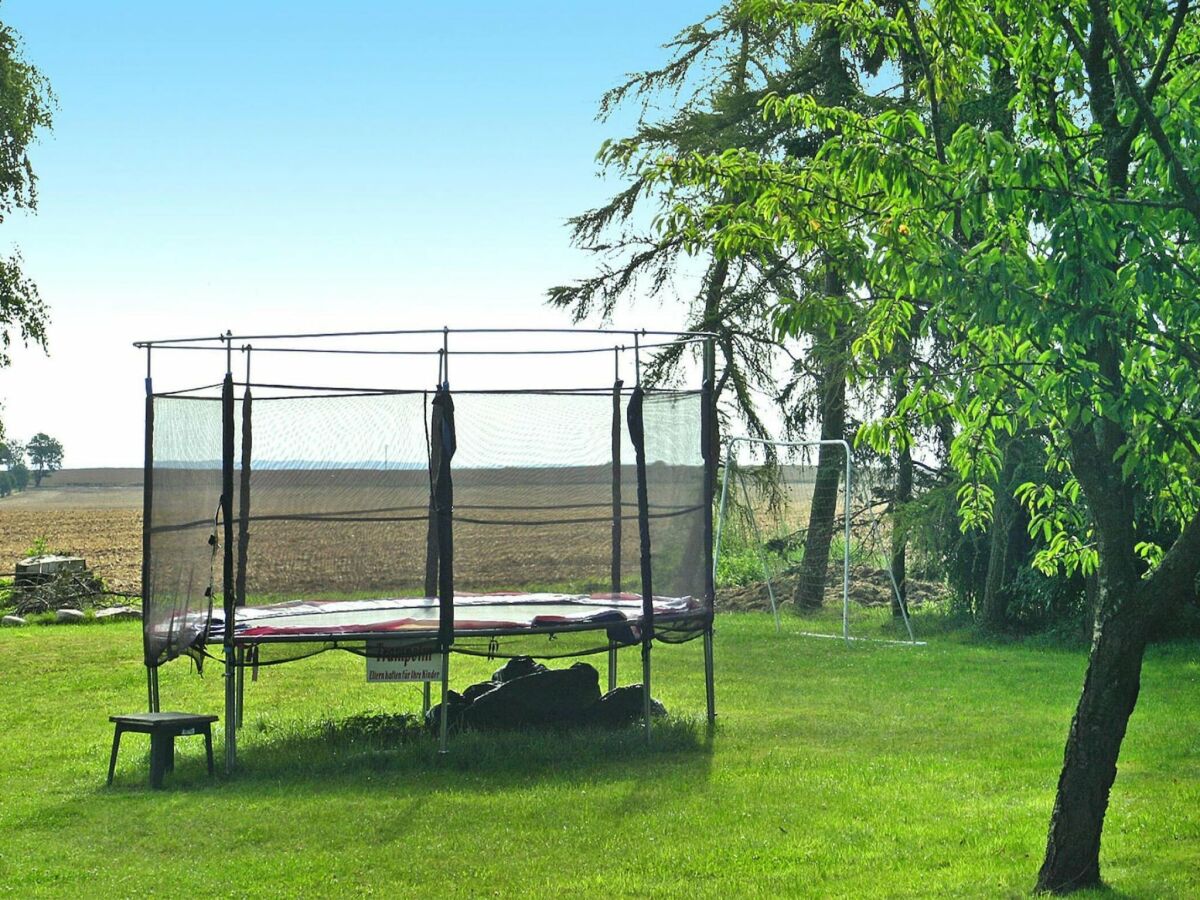 Holiday house Reihenhäuser im Hafendorf Vieregge auf Rügen - Outdoor photo 2