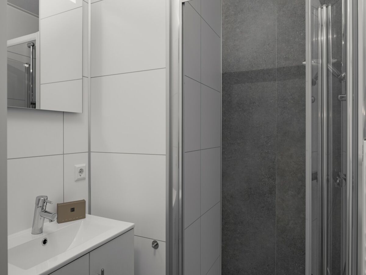 Holiday park Lodge by Markermeer with Eco-Friendly Comfort - Features photo 3