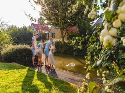Holiday park Villa in Andijk am IJsselmeer für 6 Von Belvilla - Outdoor photo 12