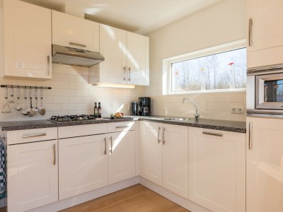 Holiday park Charmante Villa am Wasser - Features photo 4