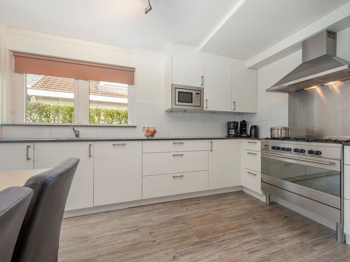 Holiday park Villa in Arcen with shower & garden - Features photo 5