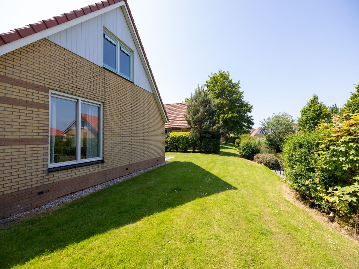 Holiday park Villa in Medemblik am Wasser