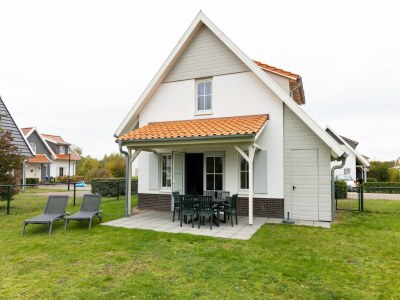 Holiday park Villa in Arcen with Free Thermal Bath Access - Outdoor photo 4