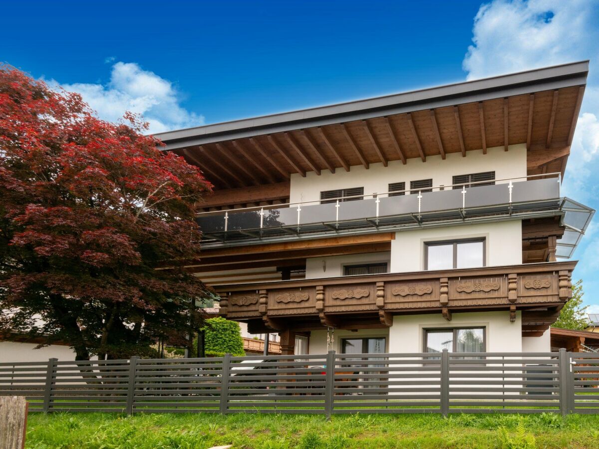 Apartment Apartment in Fügen near Spieljochbahn - Outdoor photo 5